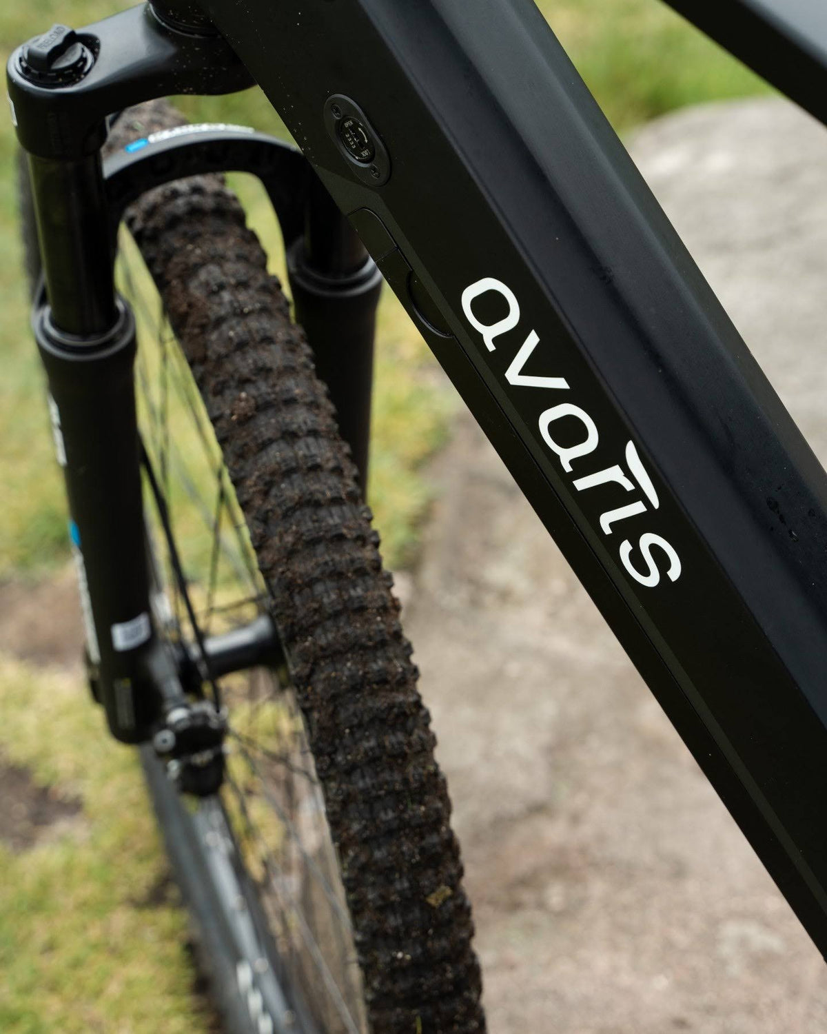 Avaris Odysey Electric Mountain Bike – Large – 57cm