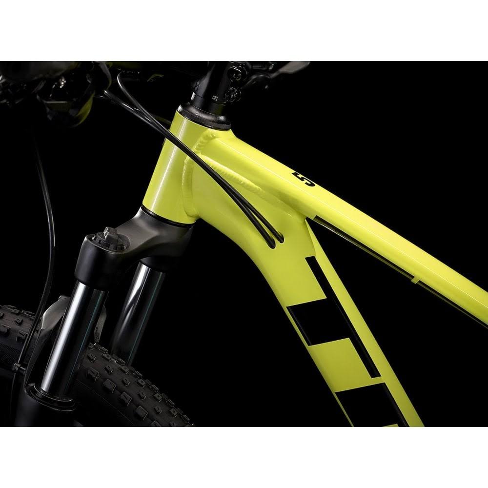 Trek Marlin 5 2022 Mountain Bike Volt to Miami Green Fade